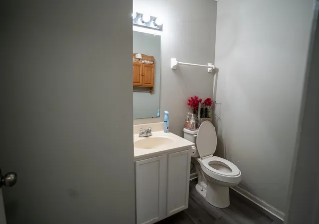 Photo 3 of Condo for sale at 1816 Village Ridge Ln #39, Columbus, OH 43219 | MLS# 226036201 | Listing updated on 2026-10-06