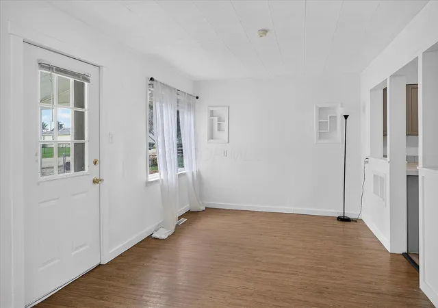 Photo 4 of Single family home for sale at 119 W Ohio Ave, Washington Court House, OH 43160 | MLS# 226036217 | Listing updated on 2026-10-10