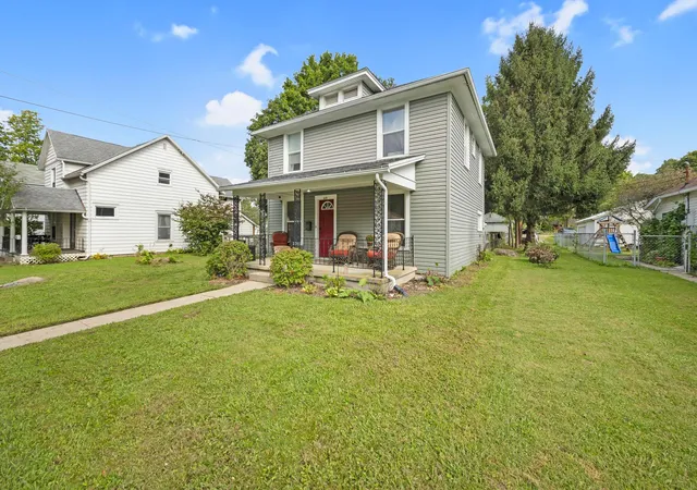 Photo 2 of Single family home for sale at 417 E Brown Ave, Bellefontaine, OH 43311 | MLS# 226036247 | Listing updated on 2026-10-05