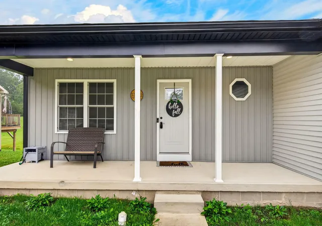 Photo 3 of Single family home for sale at 13922 Hemlock Pkwy, Logan, OH 43138 | MLS# 226036239 | Listing updated on 2026-09-23