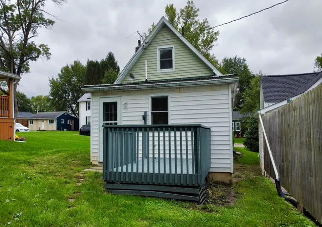 Photo 2 of Single family home for sale at 103 Pleasant St, Mechanicsburg, OH 43044 | MLS# 226036237 | Listing updated on 2026-10-06