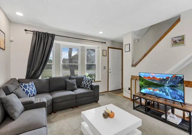 Photo 2 of Condo for sale at 7591 Worthington Galena Rd #42, Worthington, OH 43085 | MLS# 226036251 | Listing updated on 2026-09-27