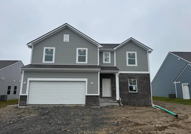 Photo 1 of Single family home for sale at 332 White Pines Dr, Bellefontaine, OH 43311 | MLS# 226036277 | Listing updated on 2026-09-28