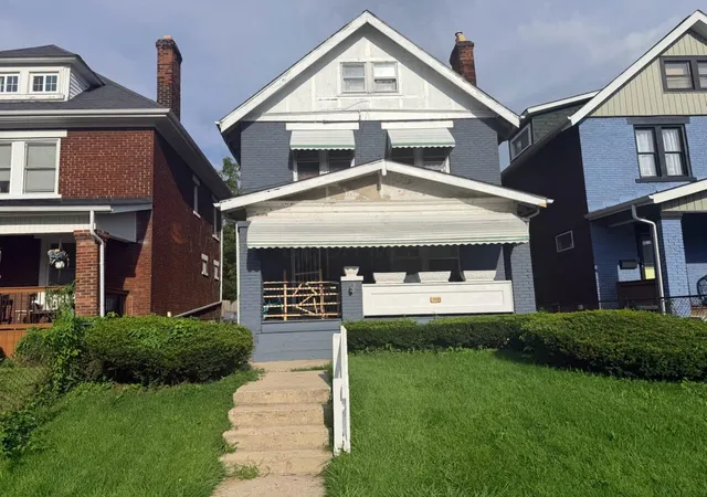 Photo 1 of Single family home for sale at 980 S 22nd Street, Columbus, OH 43206 | MLS# 226036306 | Listing updated on 2026-09-25