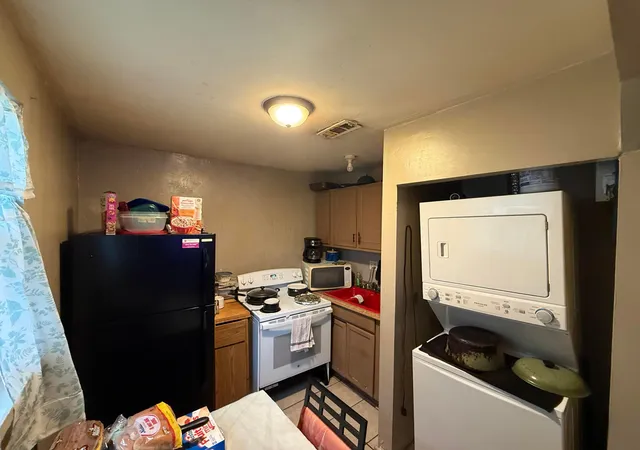 Photo 3 of Single family home for sale at 795 Alton Ave, Columbus, OH 43219 | MLS# 226036474 | Listing updated on 2026-09-24