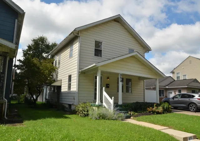 Photo 1 of Single family home for sale at 853 Oxley Rd, Columbus, OH 43212 | MLS# 226036542 | Listing updated on 2026-09-27