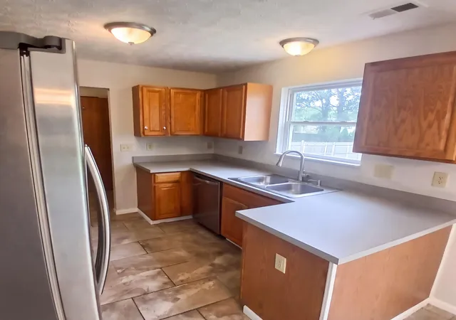 Photo 2 of Single family home for sale at 208 Isaac Tharp St, Pataskala, OH 43062 | MLS# 226036331 | Listing updated on 2026-10-09