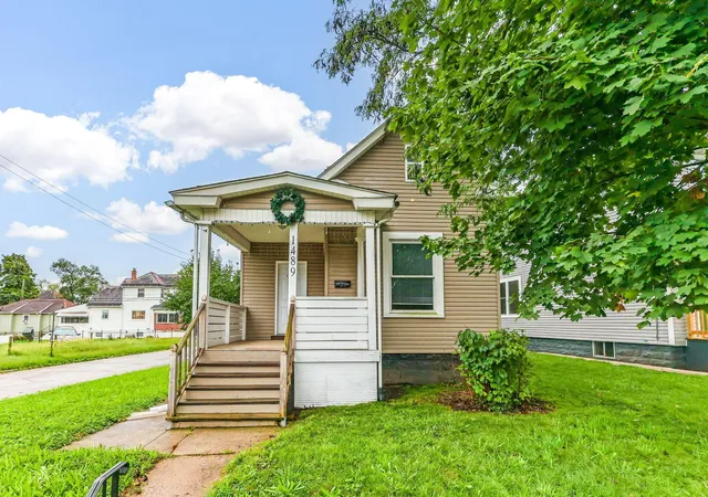 Photo 1 of Single family home for sale at 1489 Mount Vernon Ave, Columbus, OH 43203 | MLS# 226036337 | Listing updated on 2026-09-23