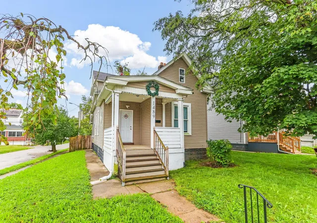 Photo 2 of Single family home for sale at 1489 Mount Vernon Ave, Columbus, OH 43203 | MLS# 226036337 | Listing updated on 2026-09-23