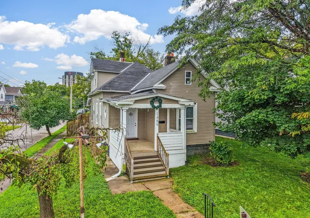 Photo 3 of Single family home for sale at 1489 Mount Vernon Ave, Columbus, OH 43203 | MLS# 226036337 | Listing updated on 2026-09-23