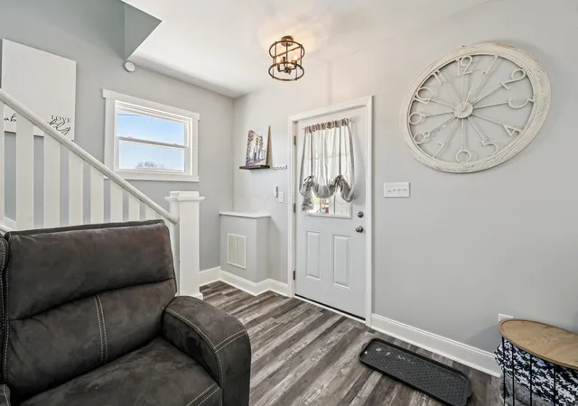 Photo 3 of Single family home for sale at 112 E Spring Ave, Bellefontaine, OH 43311 | MLS# 226036400 | Listing updated on 2026-09-24