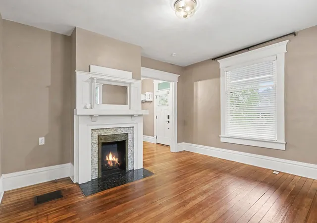 Photo 4 of Single family home for sale at 1612 Aberdeen Ave, Columbus, OH 43211 | MLS# 226036353 | Listing updated on 2026-10-01