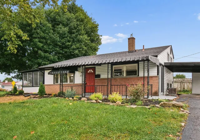 Photo 3 of Single family home for sale at 606 Scriven Ave, Columbus, OH 43228 | MLS# 226036395 | Listing updated on 2026-10-07