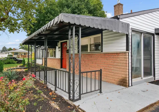 Photo 4 of Single family home for sale at 606 Scriven Ave, Columbus, OH 43228 | MLS# 226036395 | Listing updated on 2026-10-07