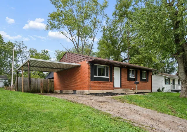 Photo 3 of Single family home for sale at 5104 Benham Dr, Columbus, OH 43232 | MLS# 226036578 | Listing updated on 2026-09-25