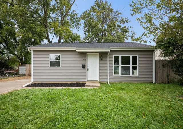 Photo 1 of Single family home for sale at 1382 Grovewood Dr, Columbus, OH 43207 | MLS# 226036387 | Listing updated on 2026-09-29