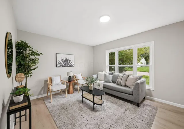 Photo 3 of Single family home for sale at 1382 Grovewood Dr, Columbus, OH 43207 | MLS# 226036387 | Listing updated on 2026-09-29