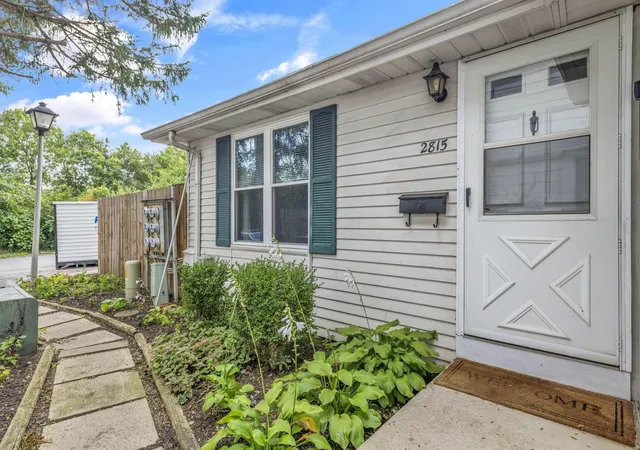 Photo 3 of Condo for sale at 2815 Avati Dr, Columbus, OH 43207 | MLS# 226036376 | Listing updated on 2026-10-04