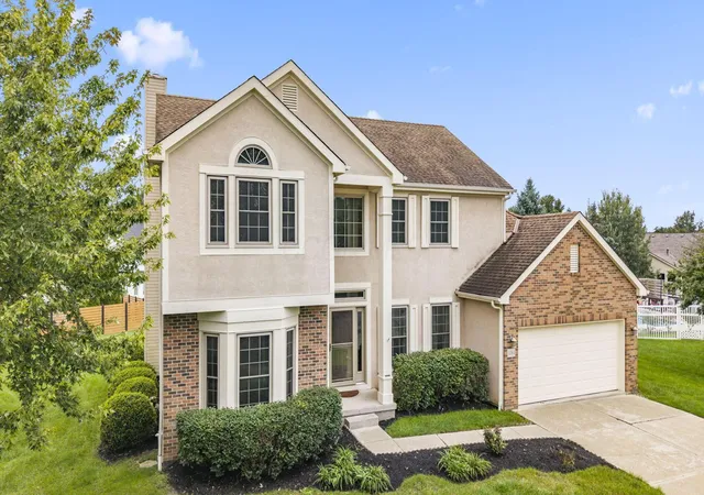 Photo 1 of Single family home for sale at 4764 Glencross Ct, Grove City, OH 43123 | MLS# 226036394 | Listing updated on 2026-09-26