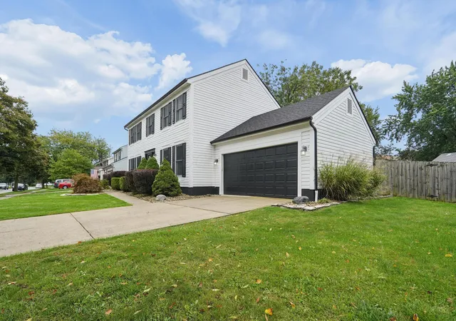 Photo 3 of Single family home for sale at 5309 Bressler Dr, Hilliard, OH 43026 | MLS# 226036423 | Listing updated on 2026-10-05