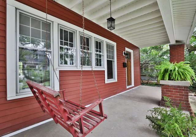 Photo 4 of Single family home for sale at 223 E Tulane Rd, Columbus, OH 43202 | MLS# 226036447 | Listing updated on 2026-10-05