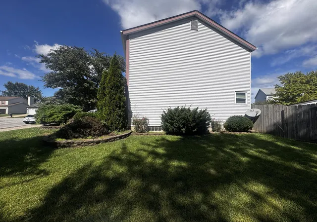 Photo 2 of Single family home for sale at 7608 Cypress Point Dr, Pickerington, OH 43147 | MLS# 226036534 | Listing updated on 2026-10-01