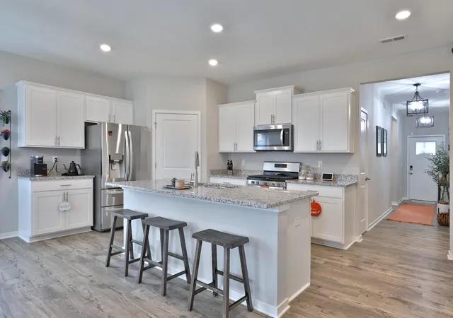 Photo 3 of Single family home for sale at 466 Park Vista Dr, Delaware, OH 43015 | MLS# 226036647 | Listing updated on 2026-10-05