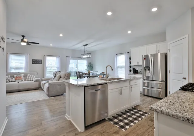 Photo 3 of Single family home for sale at 466 Park Vista Dr, Delaware, OH 43015 | MLS# 226036647 | Listing updated on 2026-10-05
