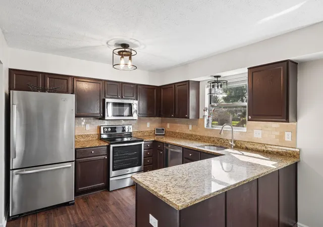 Photo 4 of Single family home for sale at 8389 Lucerne Dr, Reynoldsburg, OH 43068 | MLS# 226036610 | Listing updated on 2026-09-27