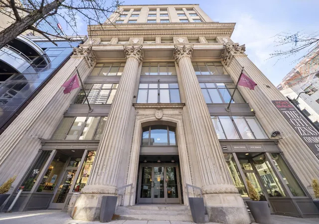 Photo 1 of Condo for sale at 51 N High St #304, Columbus, OH 43215 | MLS# 226036430 | Listing updated on 2026-10-04