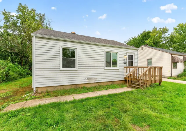 Single family home for sale at 734 Arlington Ave, Columbus, OH 43211 | MLS# 226036510
