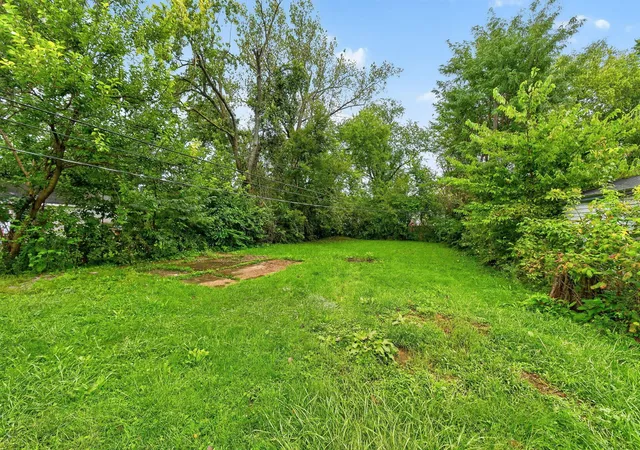 Photo 3 of Single family home for sale at 734 Arlington Ave, Columbus, OH 43211 | MLS# 226036510 | Listing updated on 2026-10-05