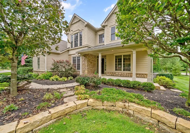 Photo 3 of Single family home for sale at 5985 Trafalgar Ct, Dublin, OH 43016 | MLS# 226036563 | Listing updated on 2026-09-28