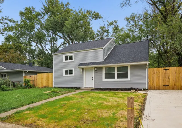 Photo 1 of Single family home for sale at 2344 Century Dr, Columbus, OH 43211 | MLS# 226036451 | Listing updated on 2026-09-24