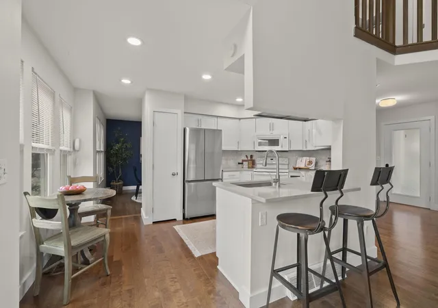 Photo 1 of Single family home for sale at 7370 Palmleaf Ln, Columbus, OH 43235 | MLS# 226036471 | Listing updated on 2026-10-01