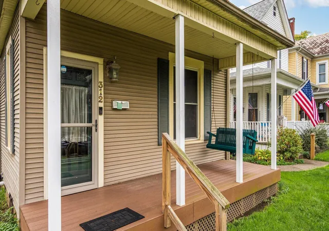 Photo 2 of Single family home for sale at 312 E 6th Avenue, Lancaster, OH 43130 | MLS# 226036480 | Listing updated on 2026-09-24