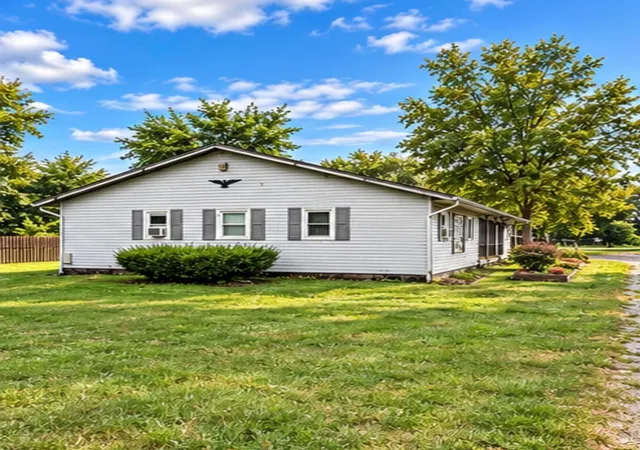 Photo 3 of Single family home for sale at 17313 County Hwy 113, Harpster, OH 43323 | MLS# 226036536 | Listing updated on 2026-10-07