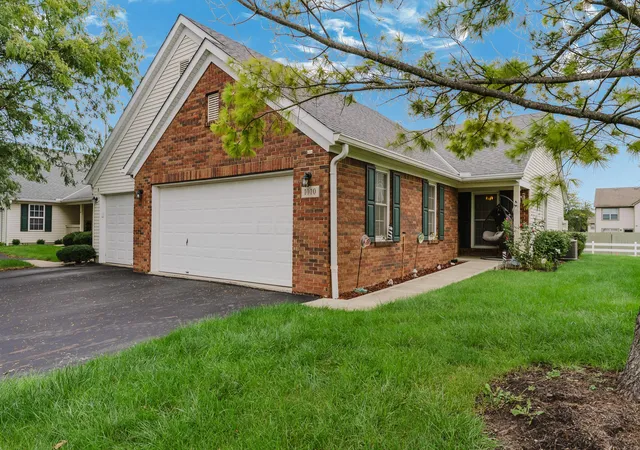 Photo 3 of Condo for sale at 1010 Acorn Bay Dr, Galloway, OH 43119 | MLS# 226036537 | Listing updated on 2026-10-08