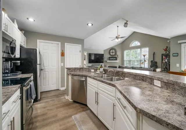 Photo 2 of Condo for sale at 5656 Tuttle Mews Way, Dublin, OH 43016 | MLS# 226036506 | Listing updated on 2026-09-27
