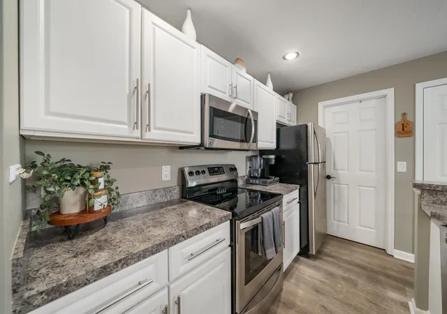 Photo 3 of Condo for sale at 5656 Tuttle Mews Way, Dublin, OH 43016 | MLS# 226036506 | Listing updated on 2026-09-27