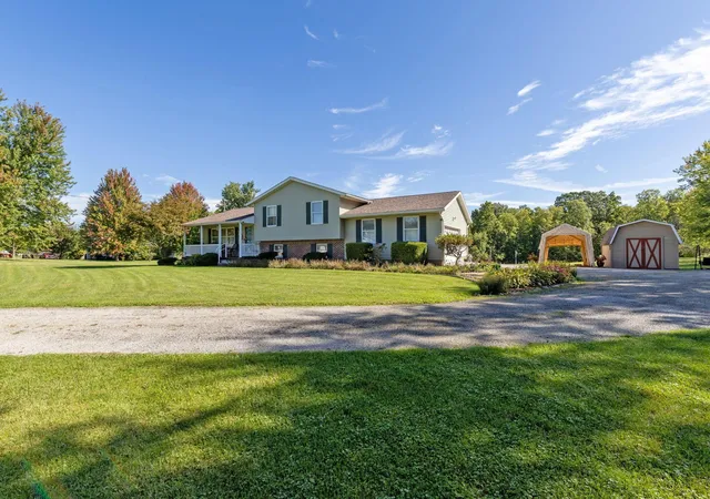 Photo 2 of Single family home for sale at 817 Township Rd 851, Ashland, OH 44805 | MLS# 226036693 | Listing updated on 2026-09-28