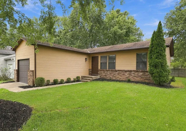 Photo 1 of Single family home for sale at 8847 Hornsea Dr, Powell, OH 43065 | MLS# 226036539 | Listing updated on 2026-09-26