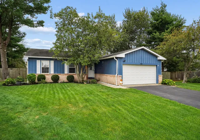 Photo 1 of Single family home for sale at 231 Lorraine Blvd, Pickerington, OH 43147 | MLS# 226036608 | Listing updated on 2026-09-27