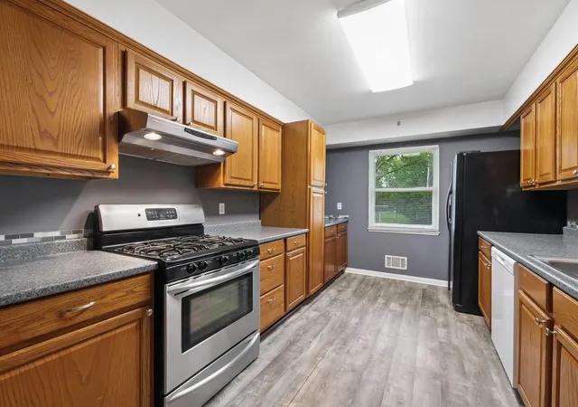 Photo 3 of Single family home for sale at 3925 Security Dr, Grove City, OH 43123 | MLS# 226036597 | Listing updated on 2026-10-01