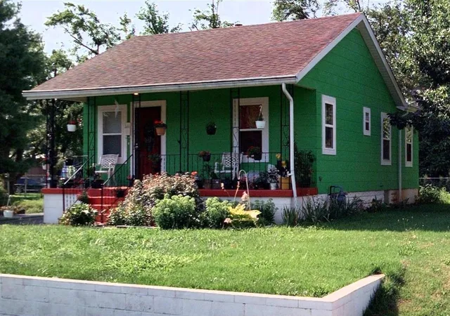 Photo 2 of Single family home for sale at 2273 Ferris Rd, Columbus, OH 43224 | MLS# 226036615 | Listing updated on 2026-09-25