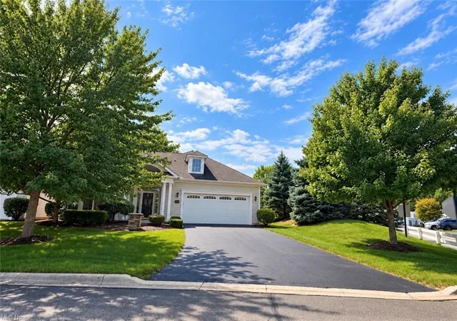 Photo 2 of Condo for sale at 5489 Welbourne Pl #2, New Albany, OH 43054 | MLS# 226036694 | Listing updated on 2026-10-06