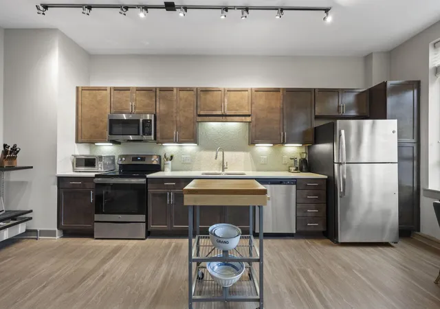 Photo 3 of Condo for sale at 51 N High St #604, Columbus, OH 43215 | MLS# 226036612 | Listing updated on 2026-10-05