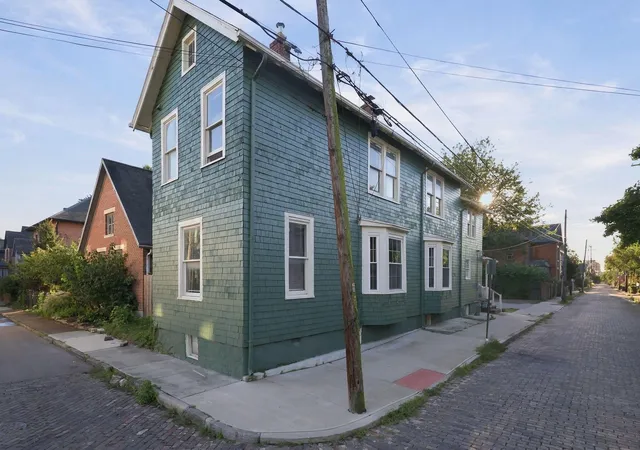 Photo 53 of Single family home for sale at 581 Lathrop St, Columbus, OH 43206 | MLS# 226036672 | Listing updated on 2026-10-08