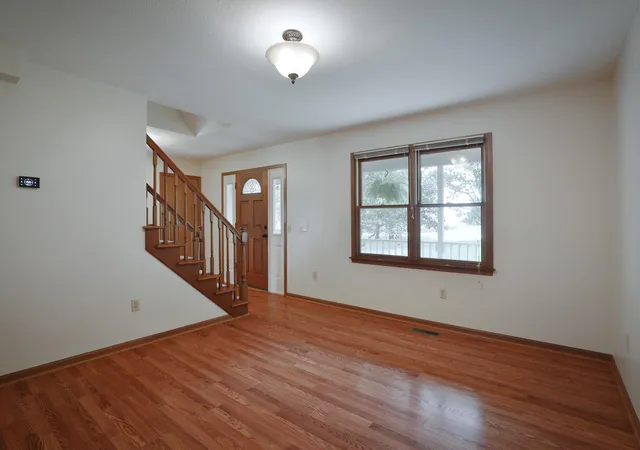 Photo 4 of Single family home for sale at 6980 Price Hilliards Rd, Plain City, OH 43064 | MLS# 226036717 | Listing updated on 2026-09-30