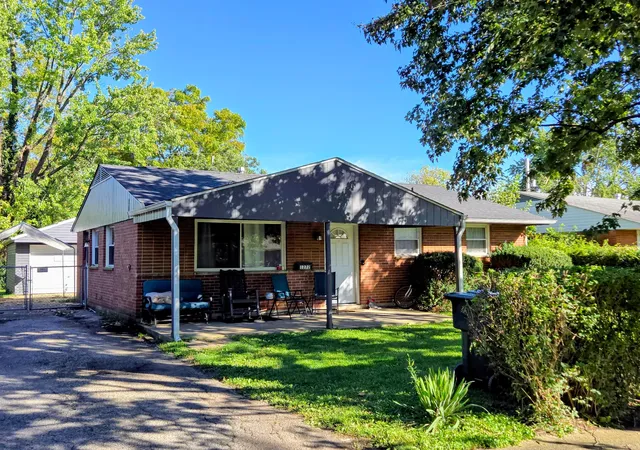Photo 1 of Sale Pending at 1272 Carolwood Ave, Columbus, OH 43227 | MLS# 226036698 | Listing updated on 2026-10-02